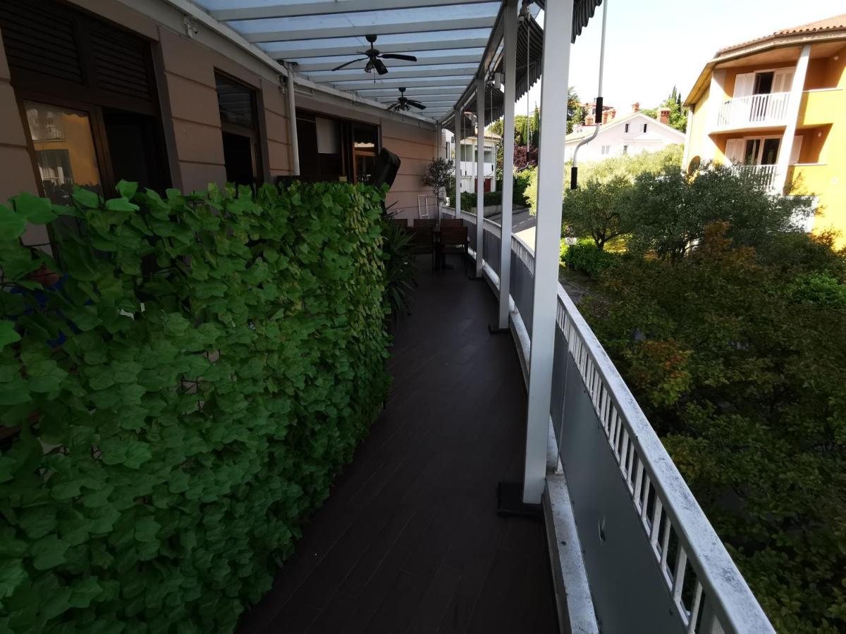 Portofino App Apartment อิซอลา ภายนอก รูปภาพ