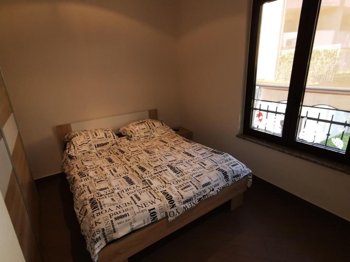 Portofino App Apartment อิซอลา ภายนอก รูปภาพ