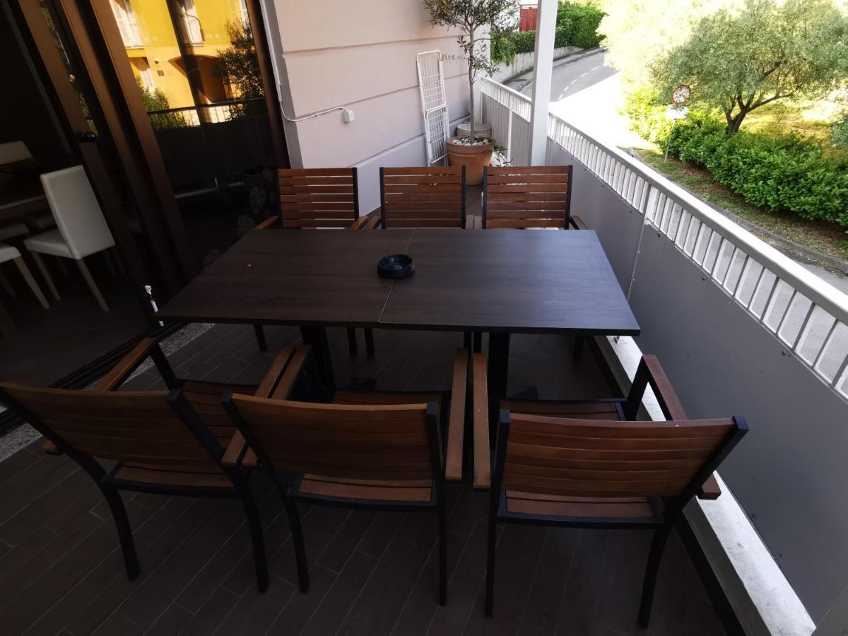 Portofino App Apartment อิซอลา ภายนอก รูปภาพ
