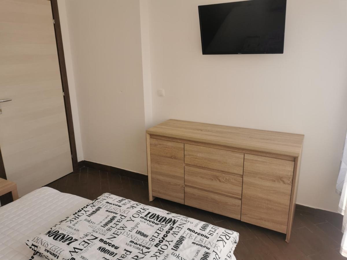 Portofino App Apartment อิซอลา ภายนอก รูปภาพ