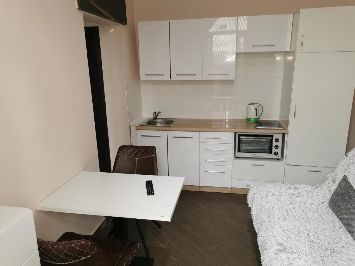 Portofino App Apartment อิซอลา ภายนอก รูปภาพ